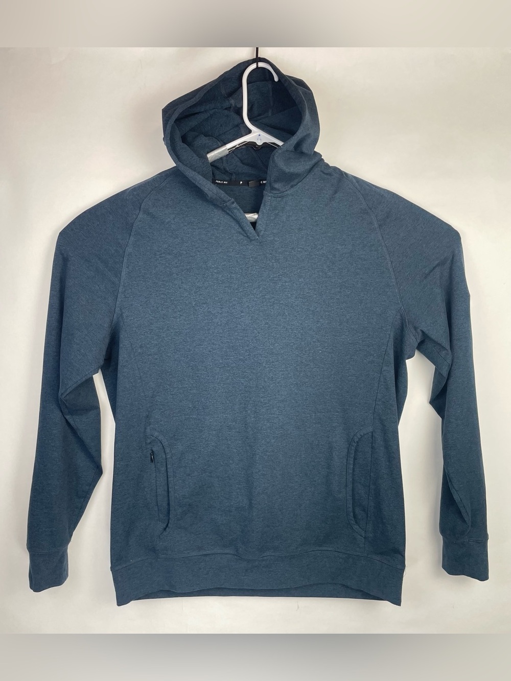 Public Rec Men’s Hoodie Sweater Performance Pullover Blue Large